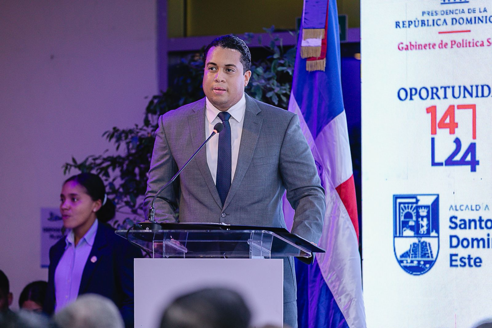 Programa Oportunidad 14-24 se acerca a los 150 centros en operación en todo el país